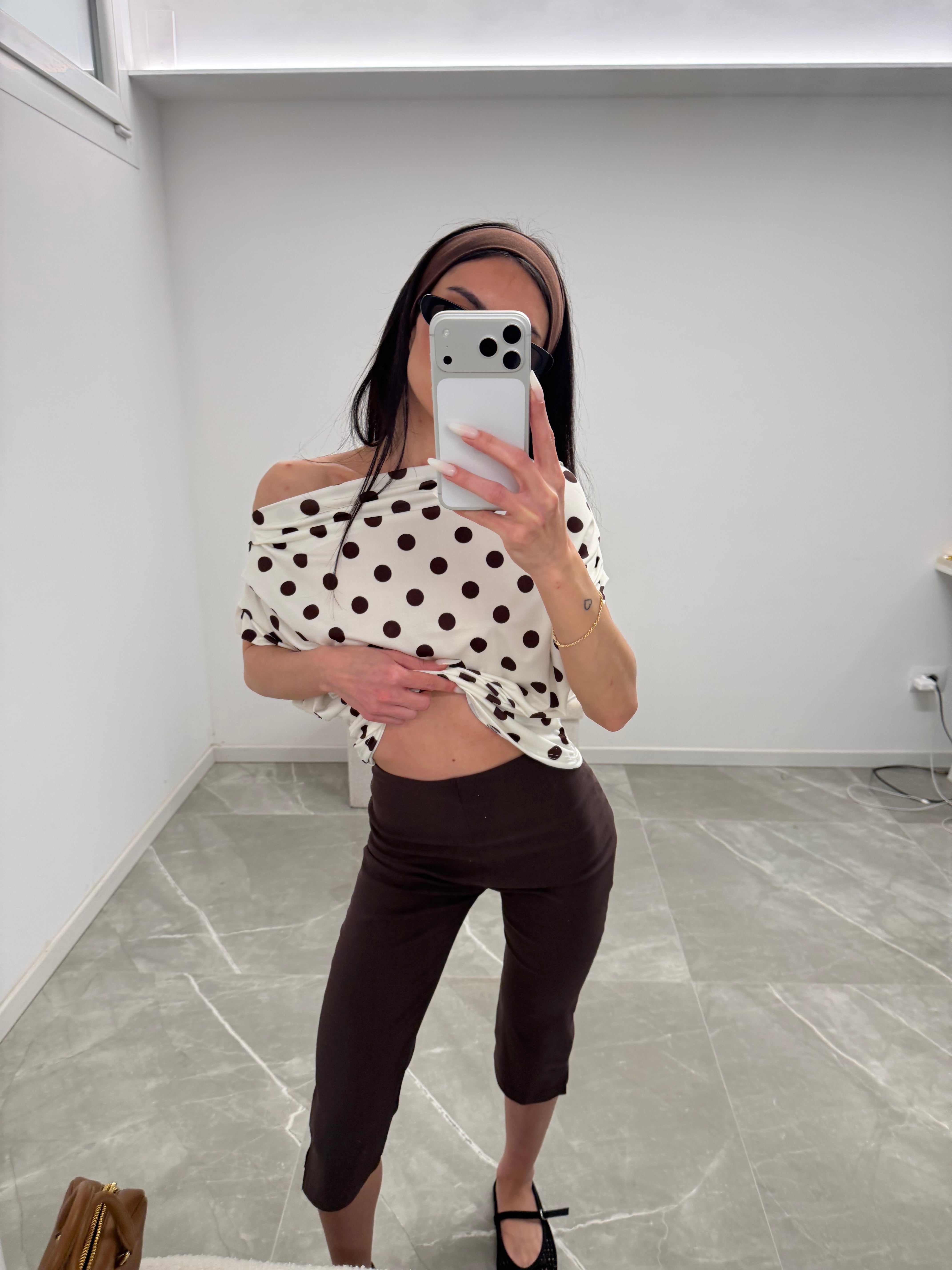 pantaloni capri