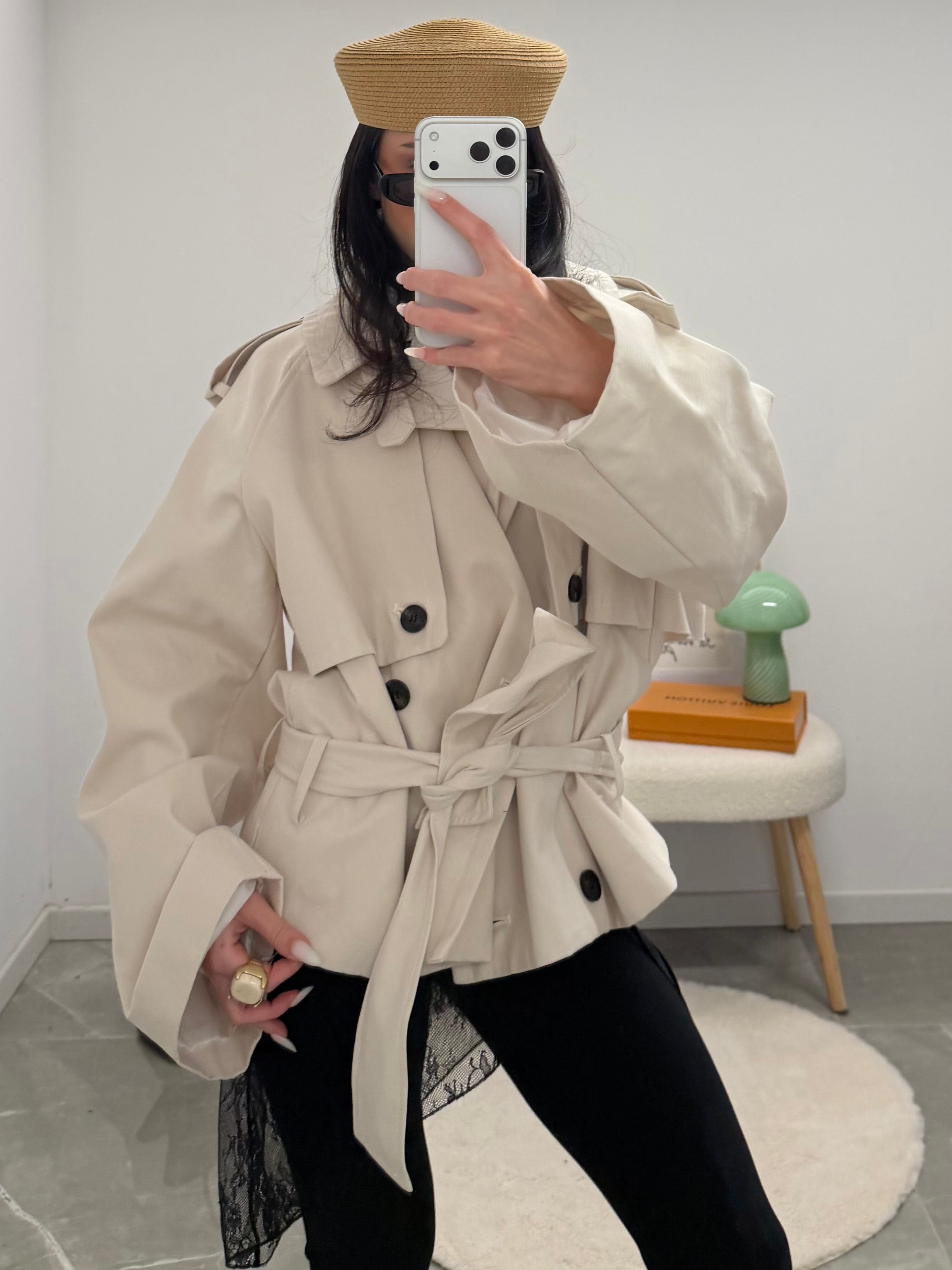 trench oversize cream