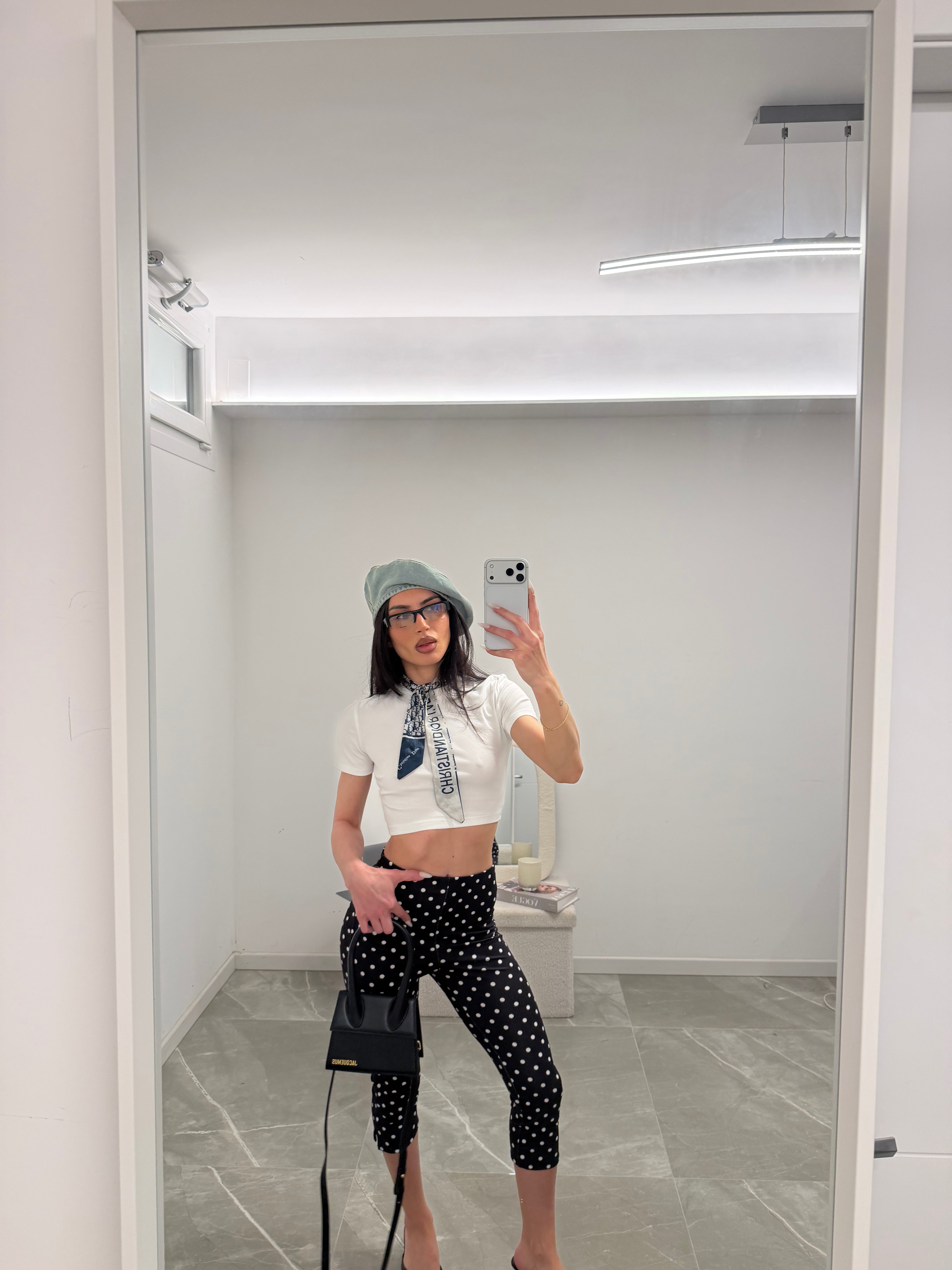 capri pants pois