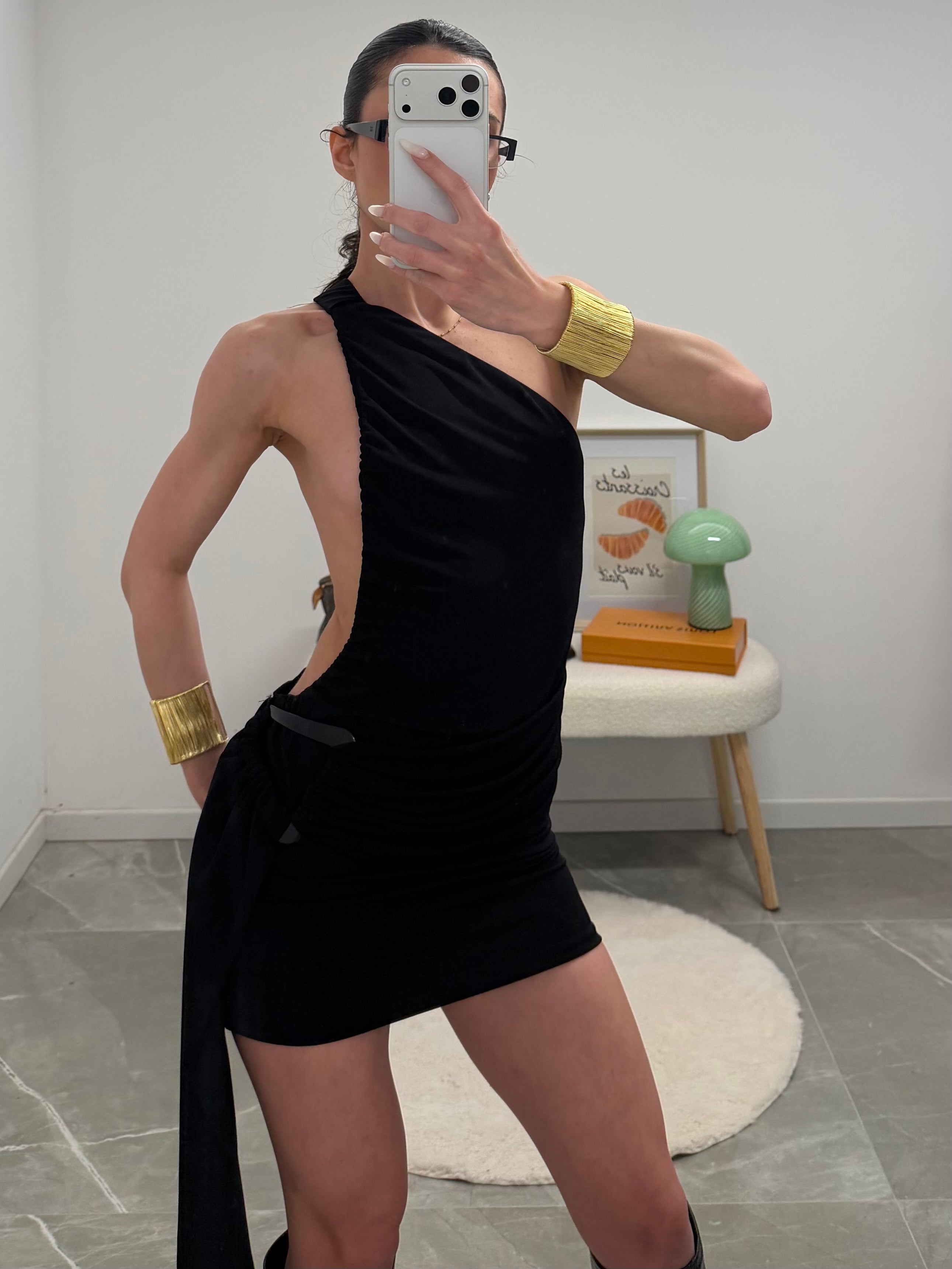 Dress belt one shoulder