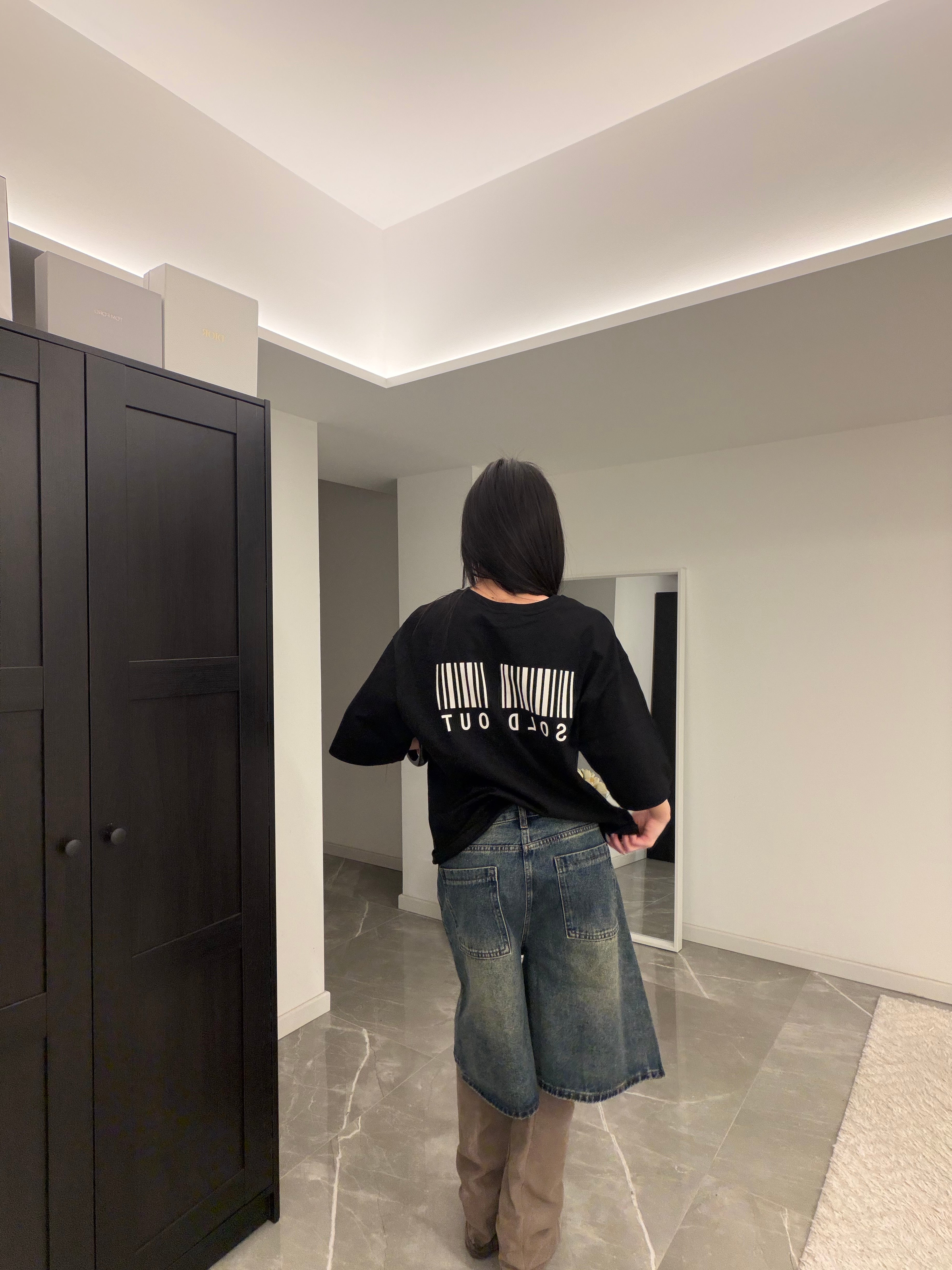 t-shirt sold out