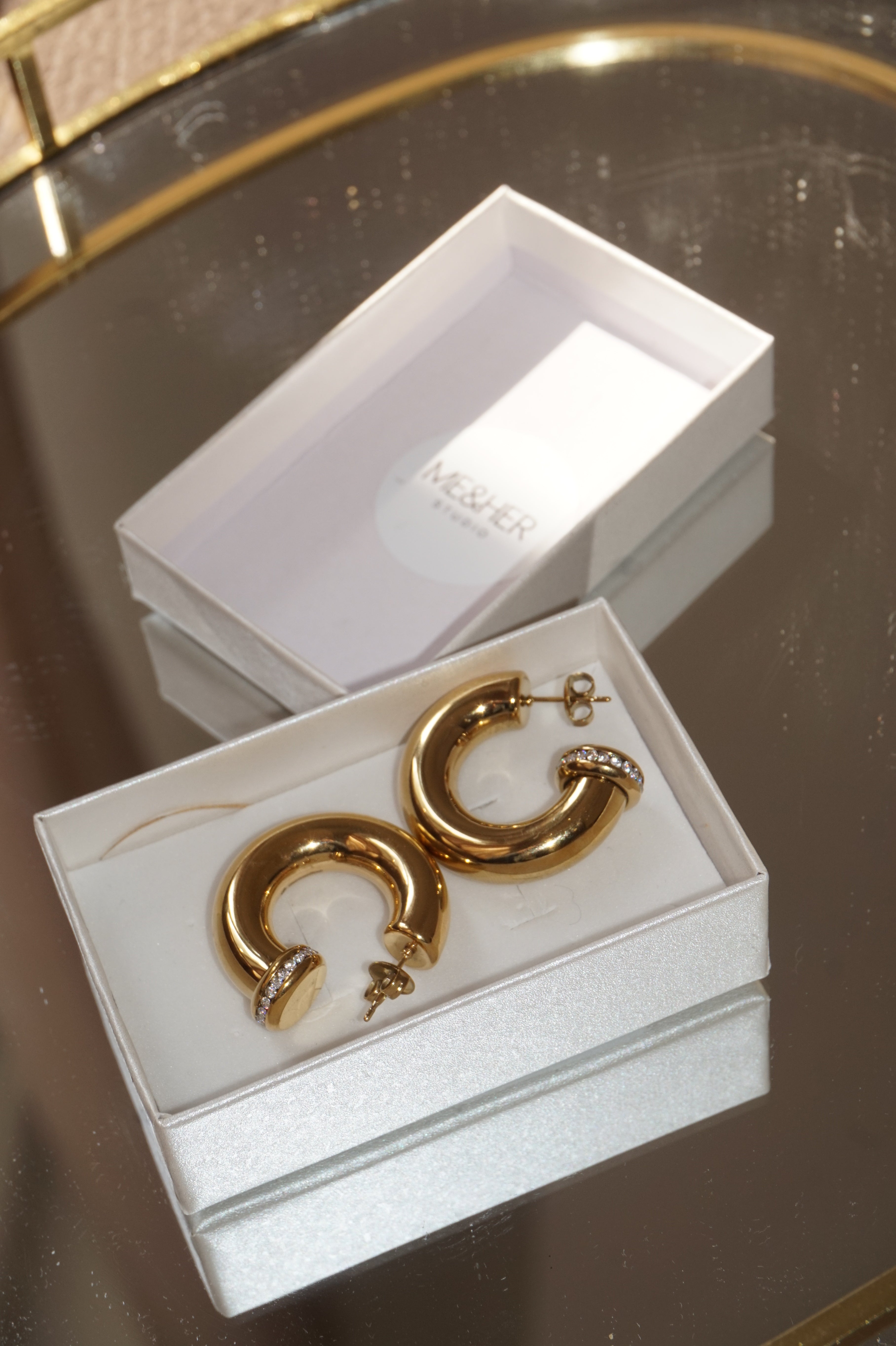 earrings clou nail