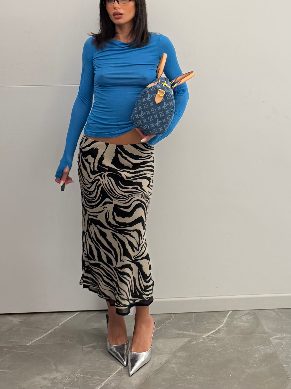maglia cashmere celeste