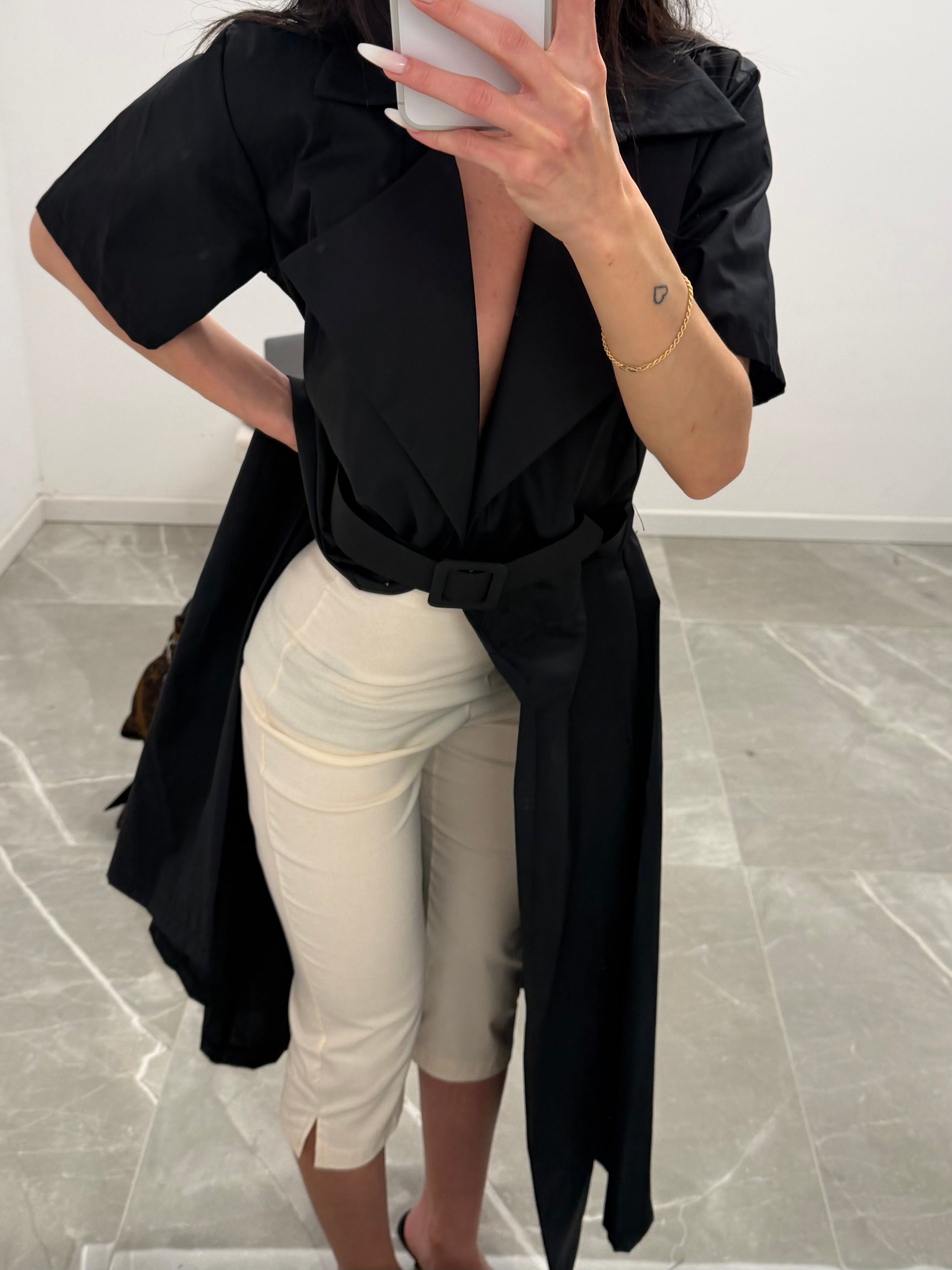 pantaloni capri