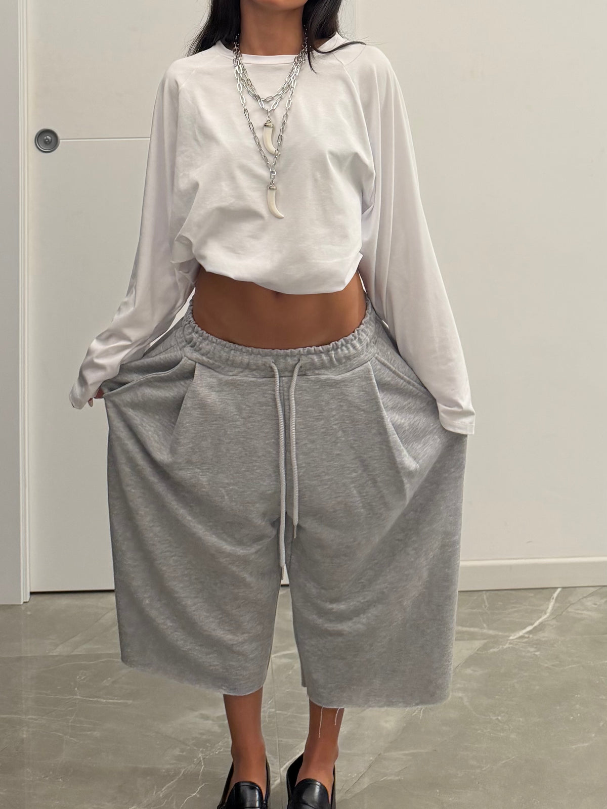 jorts baggy in tuta