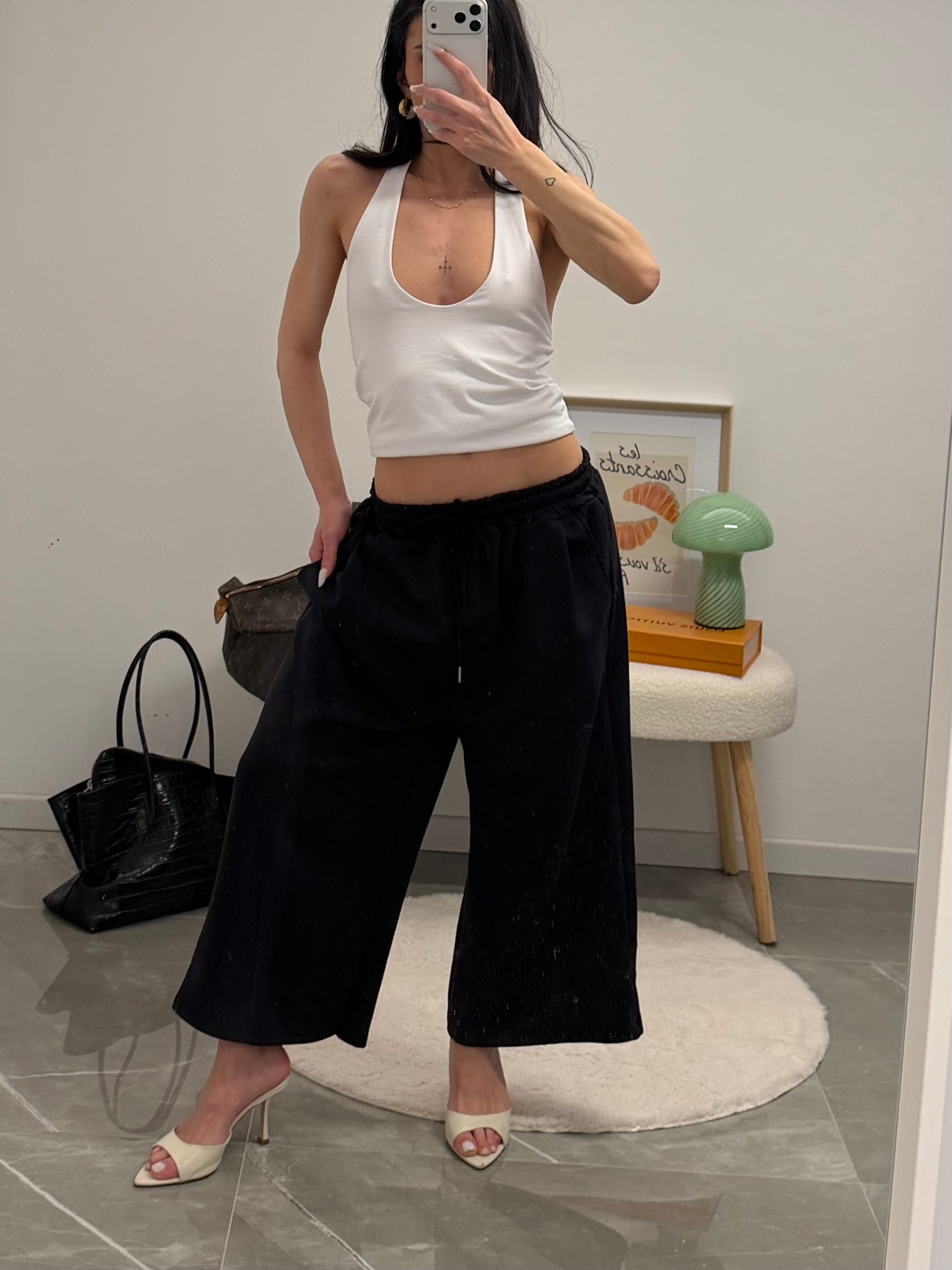 jorts in tuta black