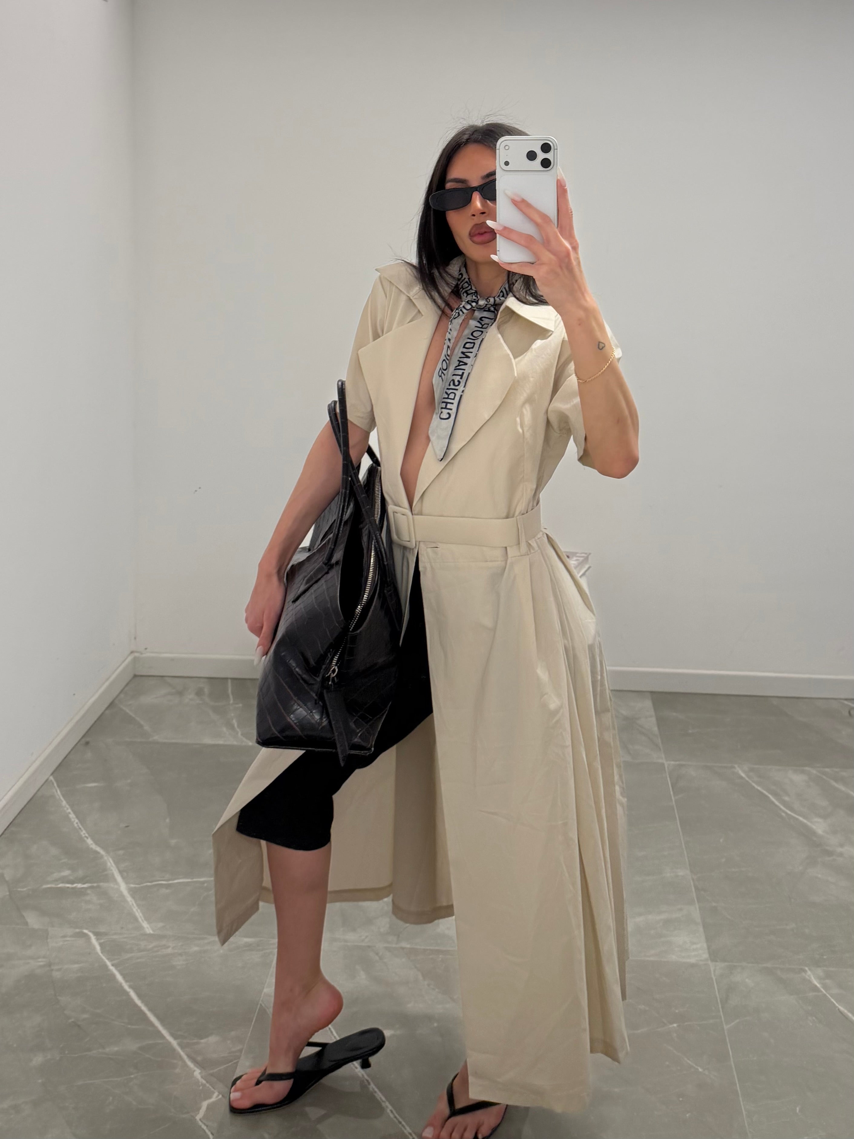 trench coat smanicato