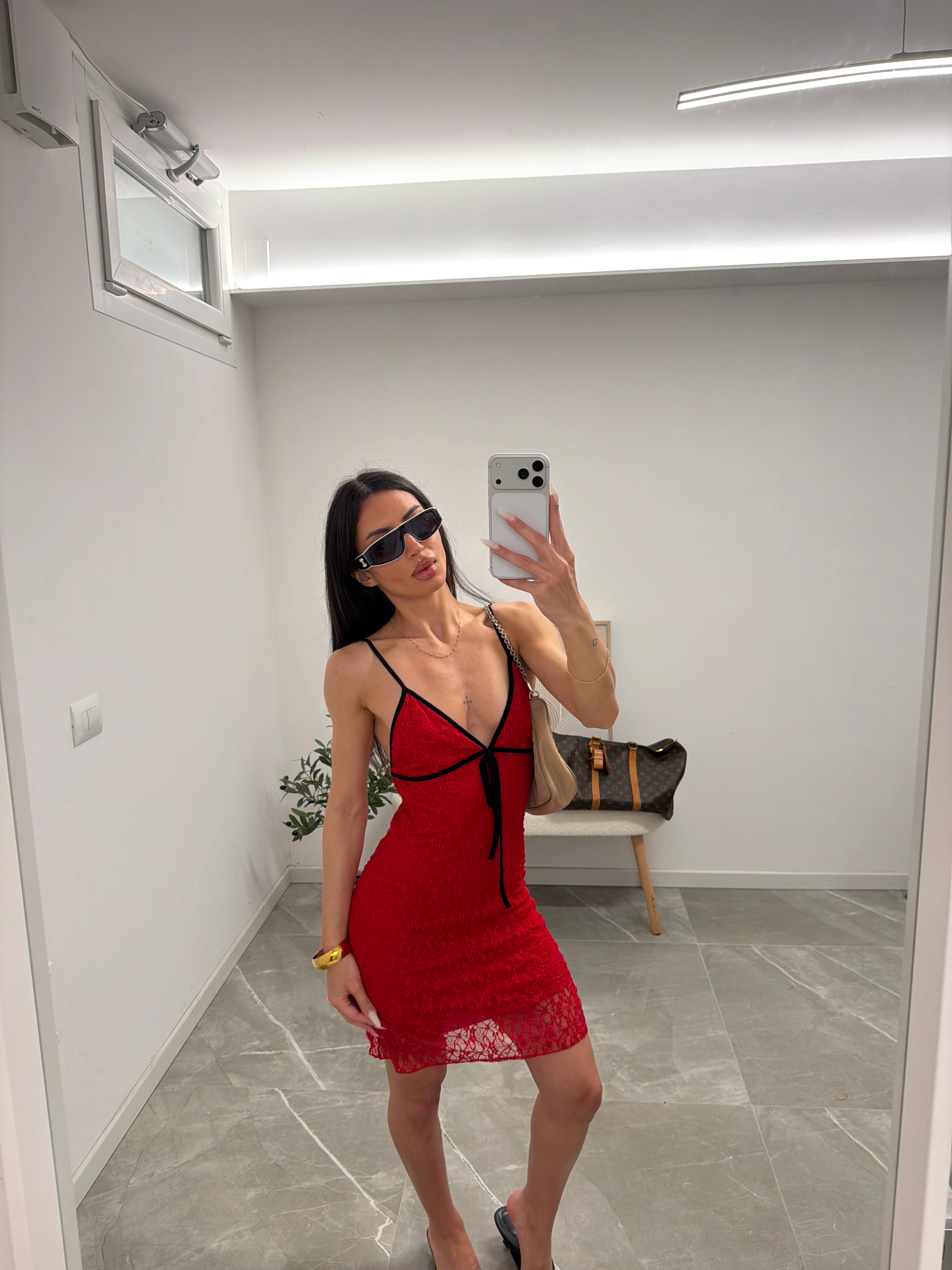 dress lace red e black