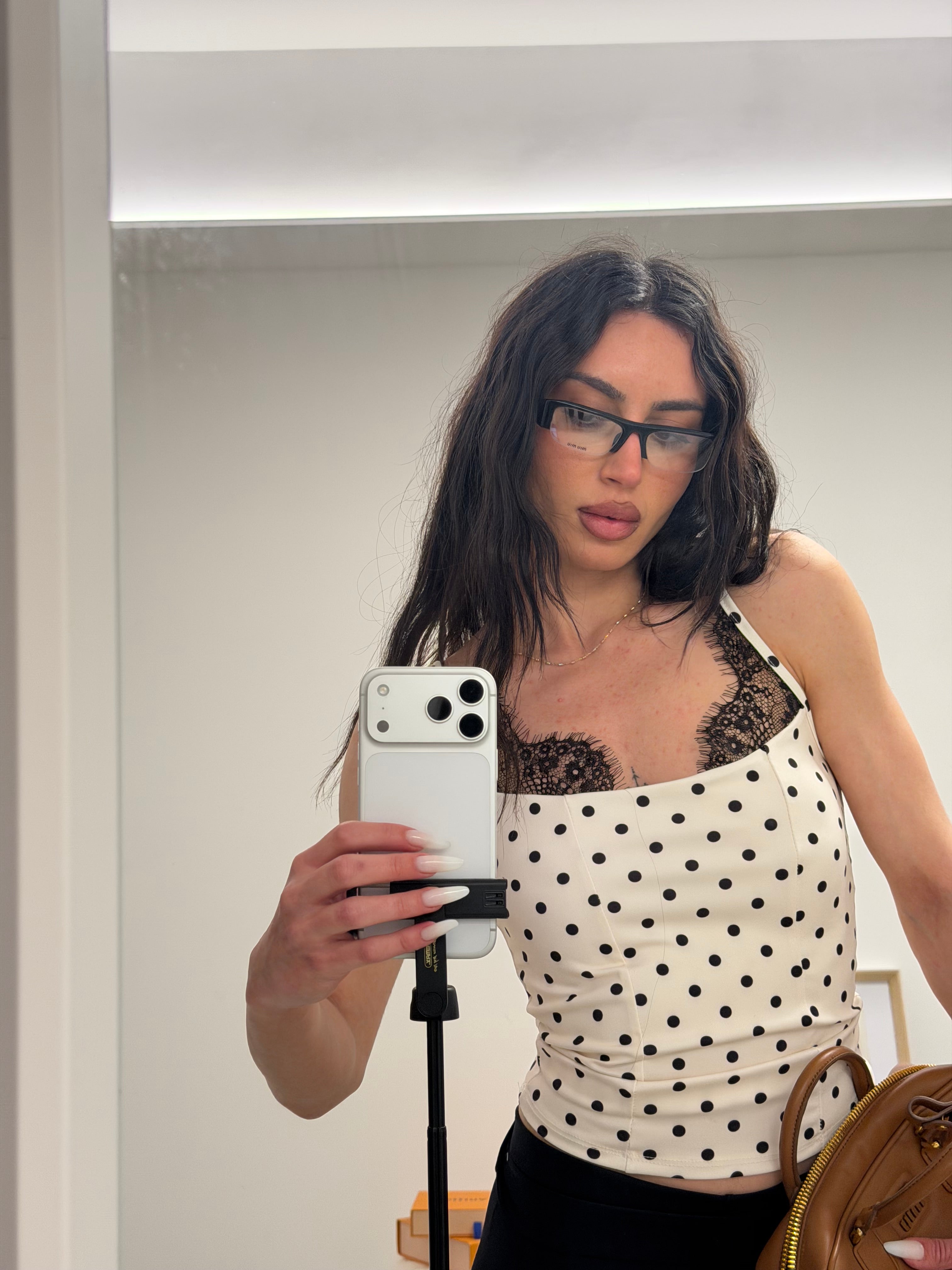 top pois lace