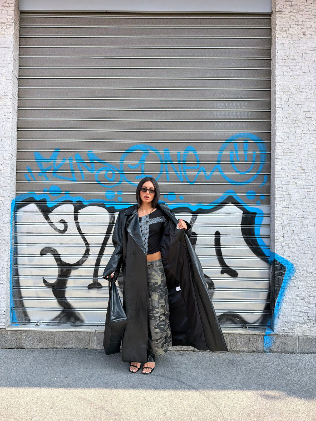 Maxi trench oversize