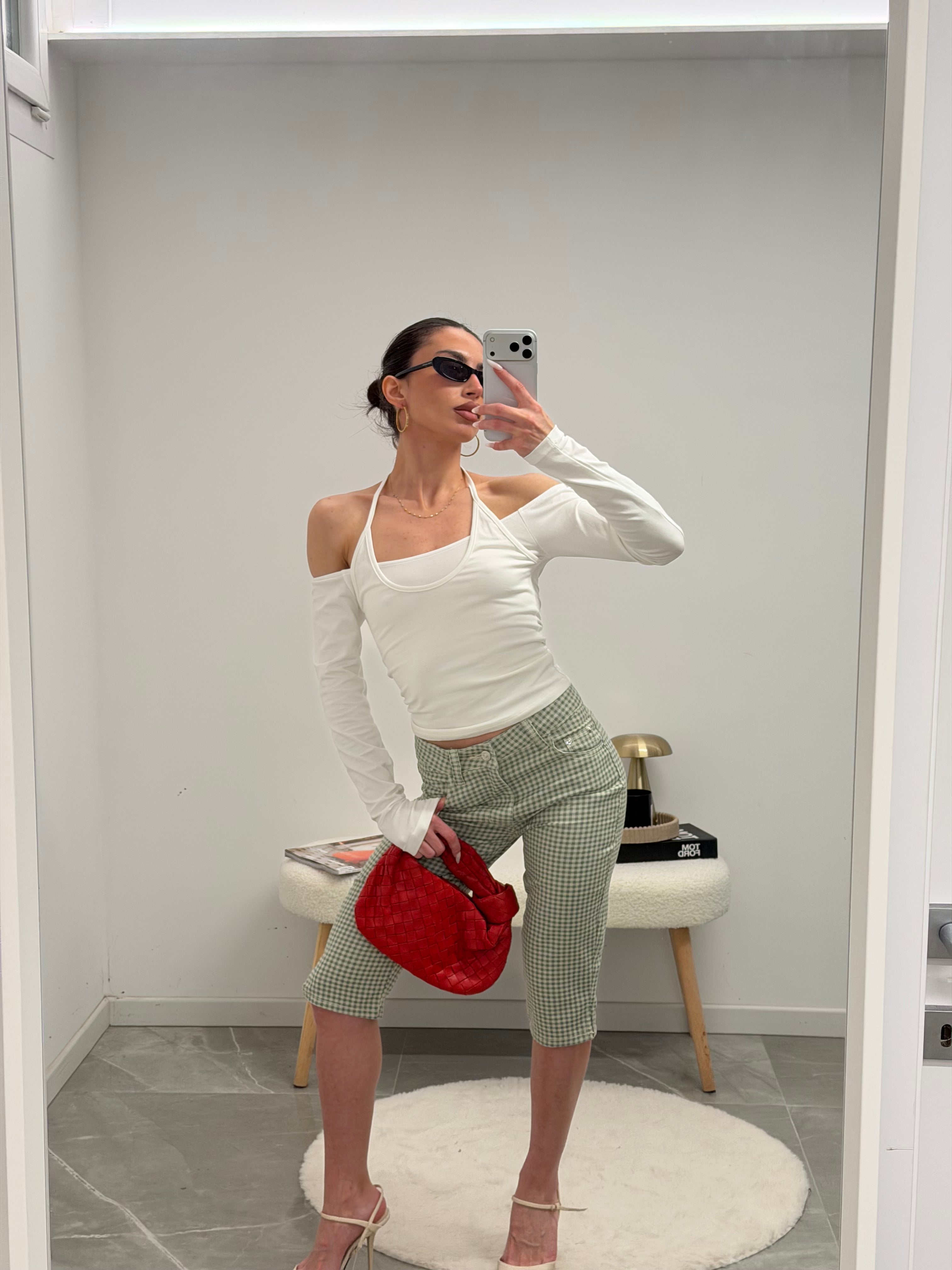 capri pants in green