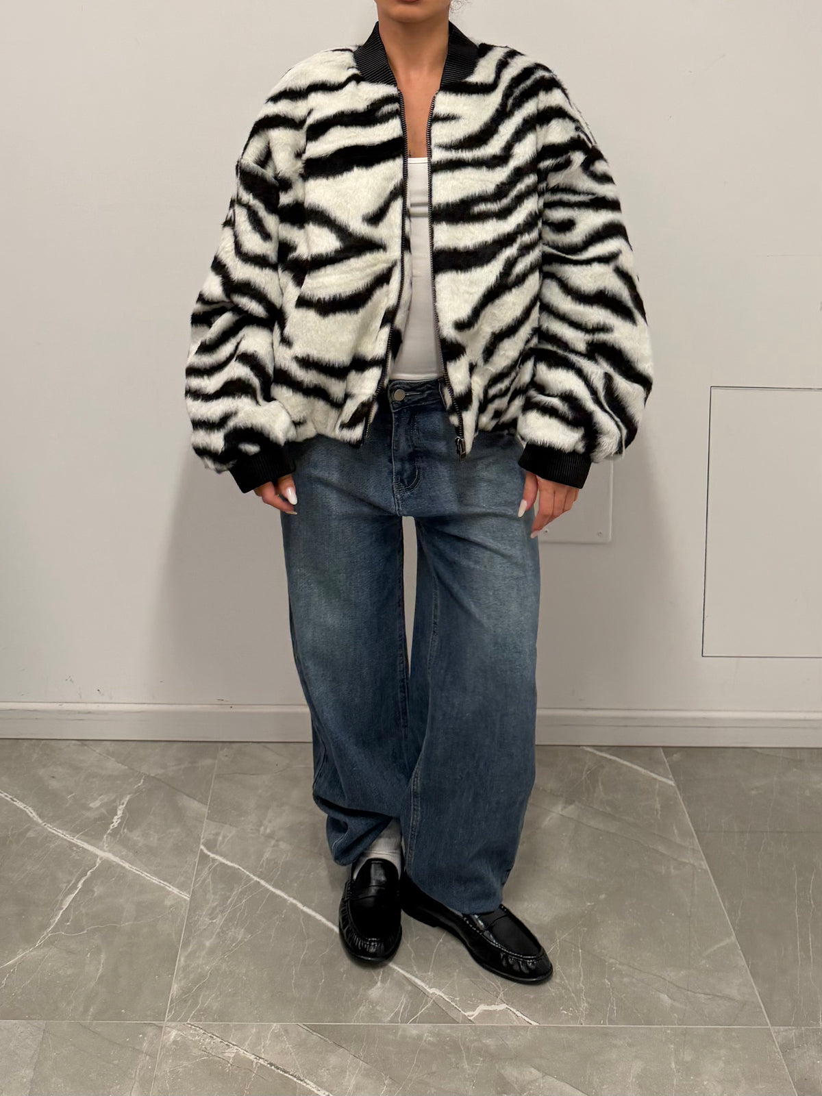 jacket puffer zebra