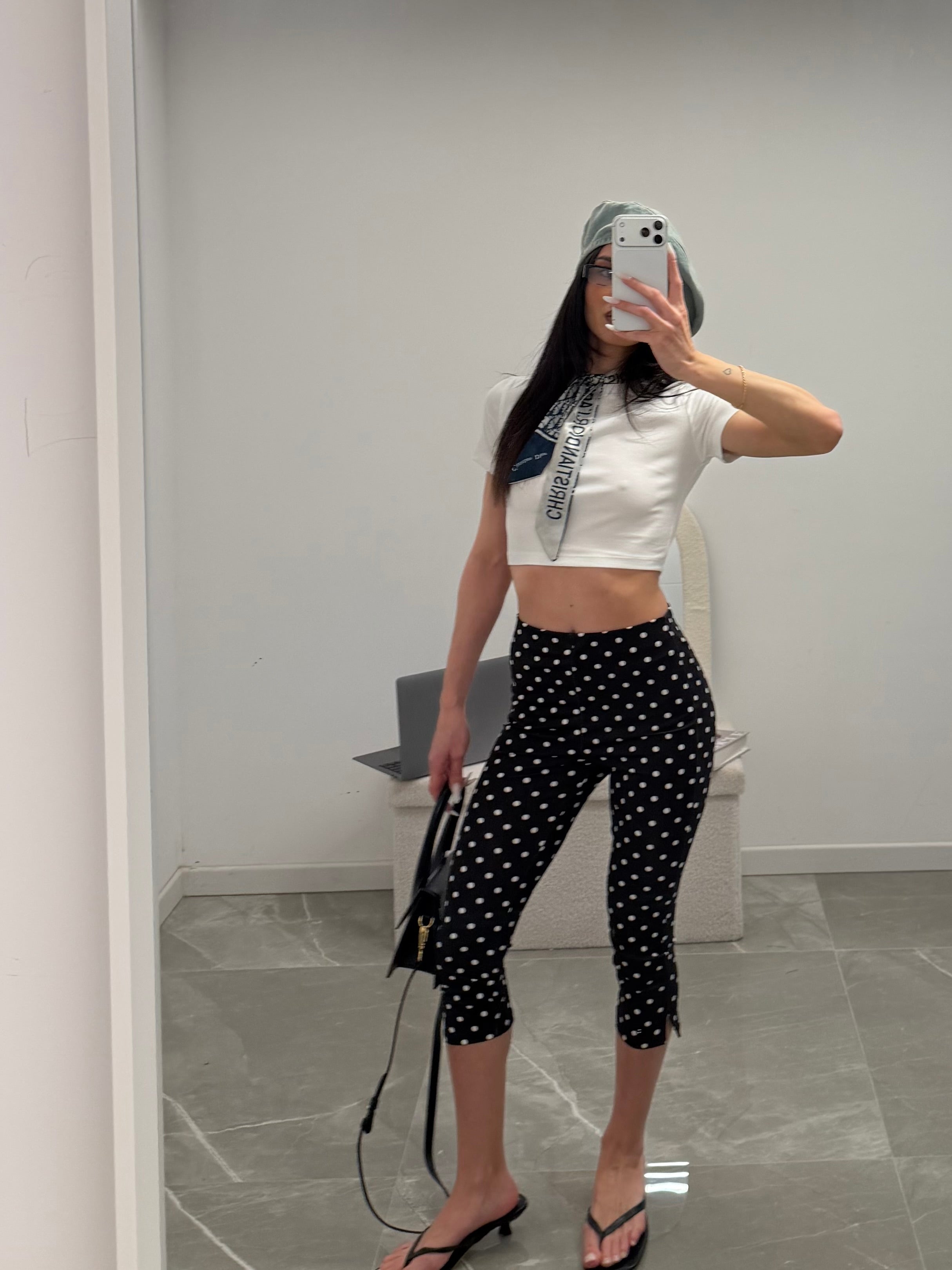 capri pants pois